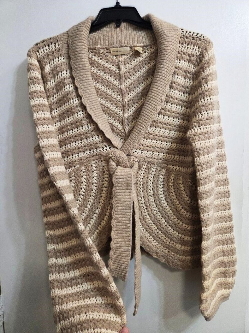 L wool cardigan with gold threads